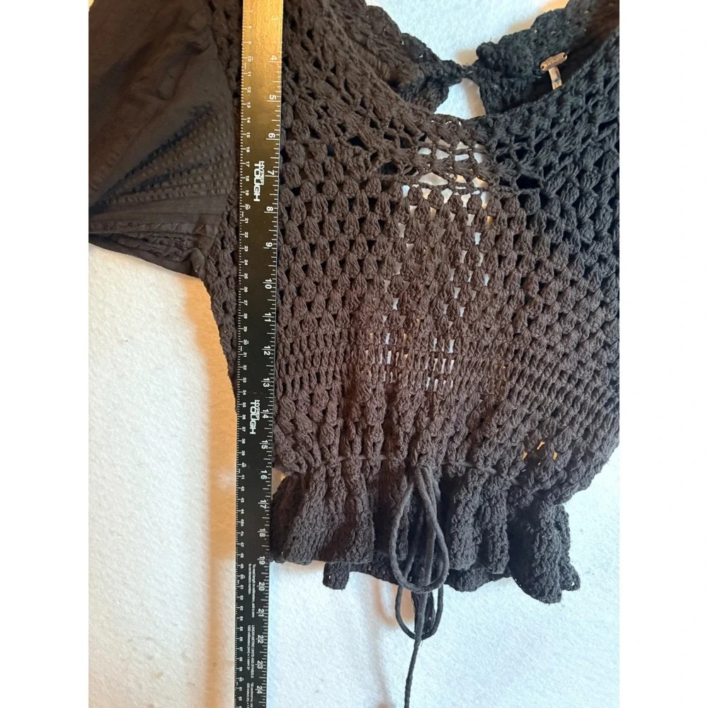 Free‎ People Megan Black Crochet Open Back Peplum Top Long Balloon Sleeve Medium